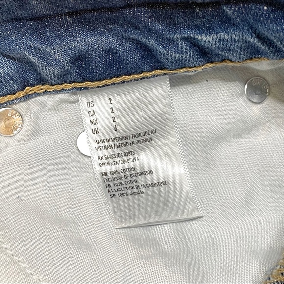 American Eagle Tomgirl Shortie Distressed Shorts - Picture 4 of 6